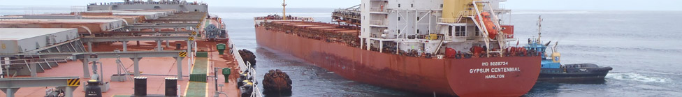 Berthing operations - transhipment vessel berthing alonsgide OGV at anchorage